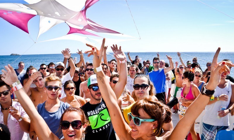 fiestas en barcos