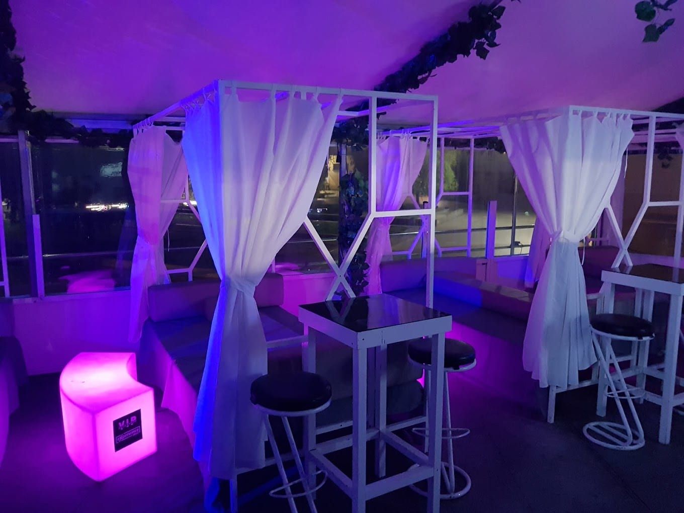 Reservado de Island Club en Vigo, donde se hacen los shows de strip privados para despedidas